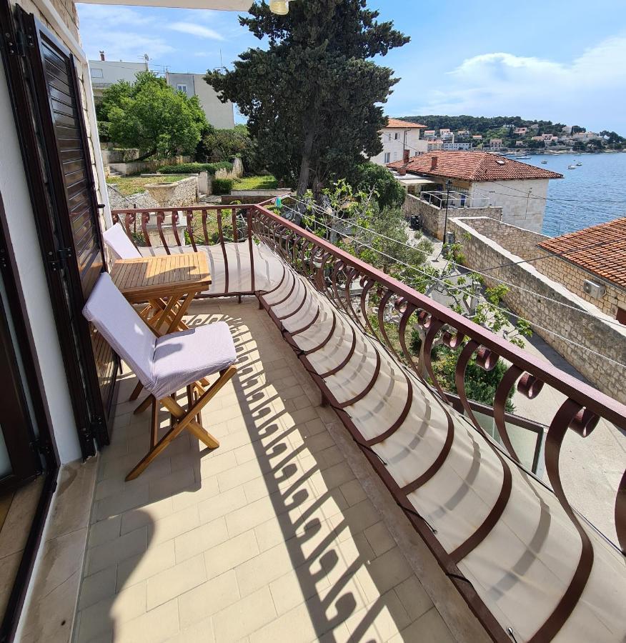 Gordana Apartments Hvar Town Bagian luar foto